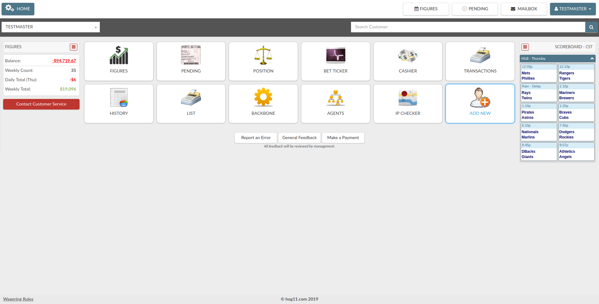 Screenshot of the original Agents Management Platform interface annotated with UX issues — fragmented navigation, flat layout, and missing hierarchy